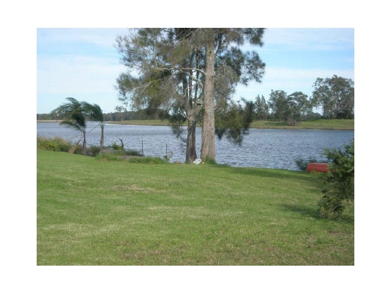 713a Newline Road, Eagleton NSW 2324