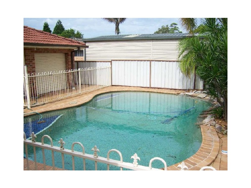 6 Elwin Road, Raymond Terrace NSW 2324