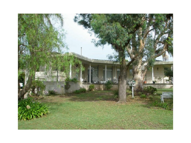 11 Kia Ora Street, Raymond Terrace NSW 2324