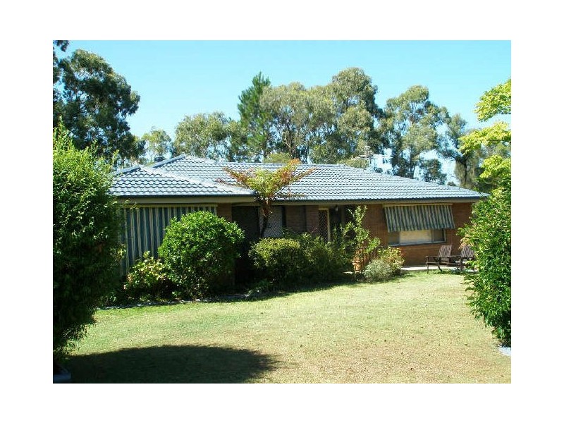 25 Bilmark Drive, Raymond Terrace NSW 2324