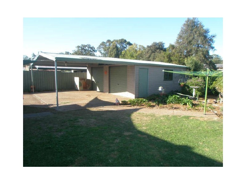 8 Salamander Place, Raymond Terrace NSW 2324