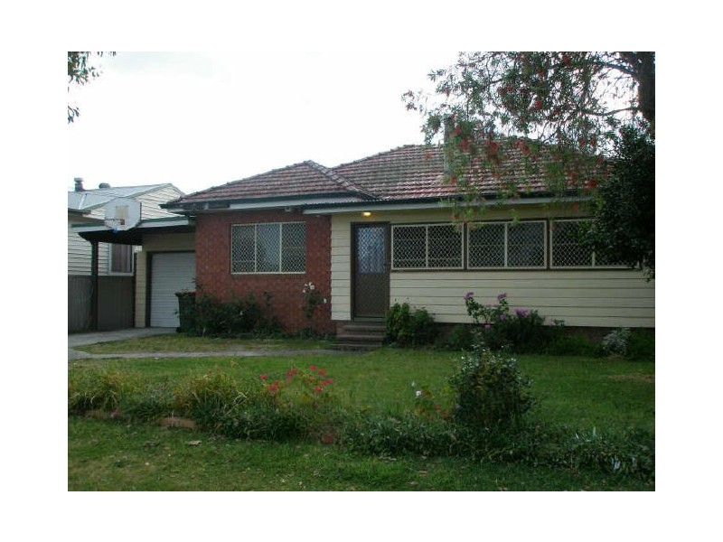 21 Cambridge Avenue, Raymond Terrace NSW 2324