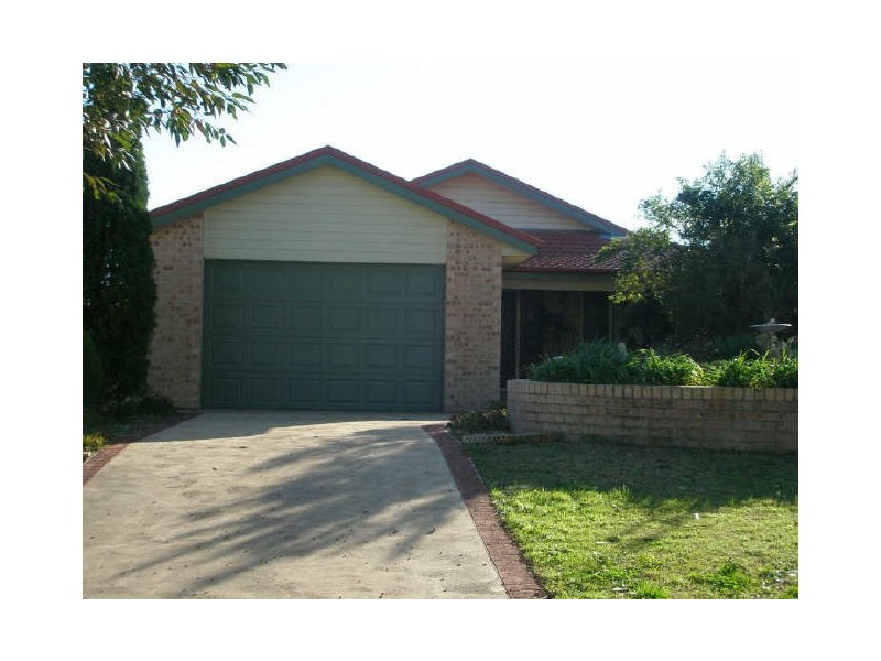17 Harriet Close, Raymond Terrace NSW 2324