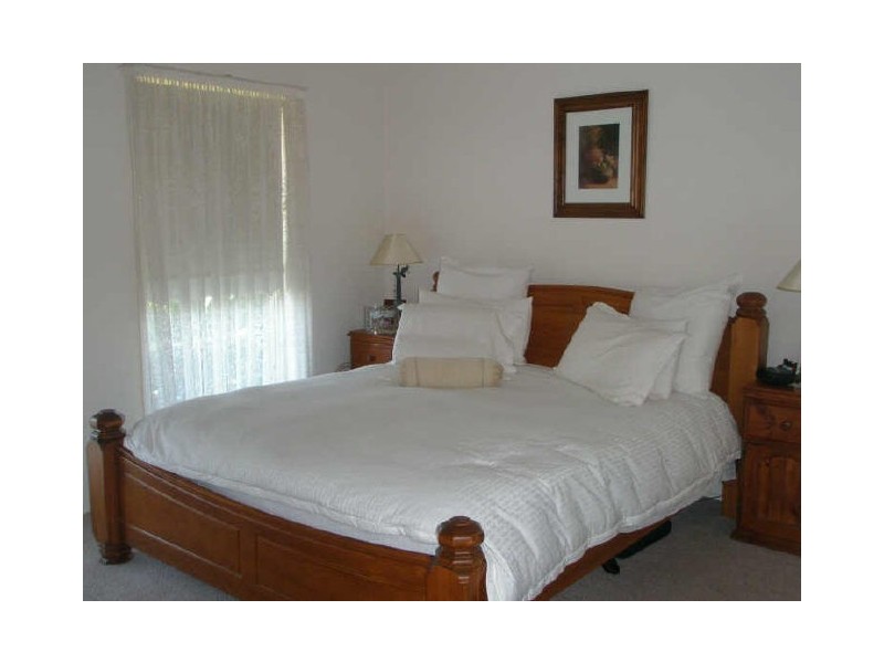 19 Lakeview Crescent, Raymond Terrace NSW 2324