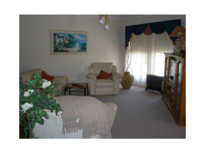 19 Lakeview Crescent, Raymond Terrace NSW 2324