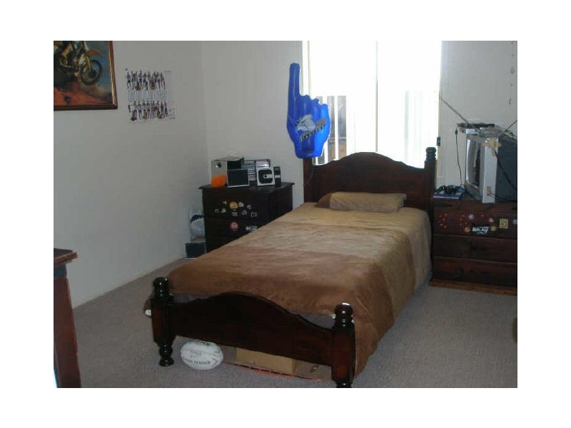 19 Lakeview Crescent, Raymond Terrace NSW 2324