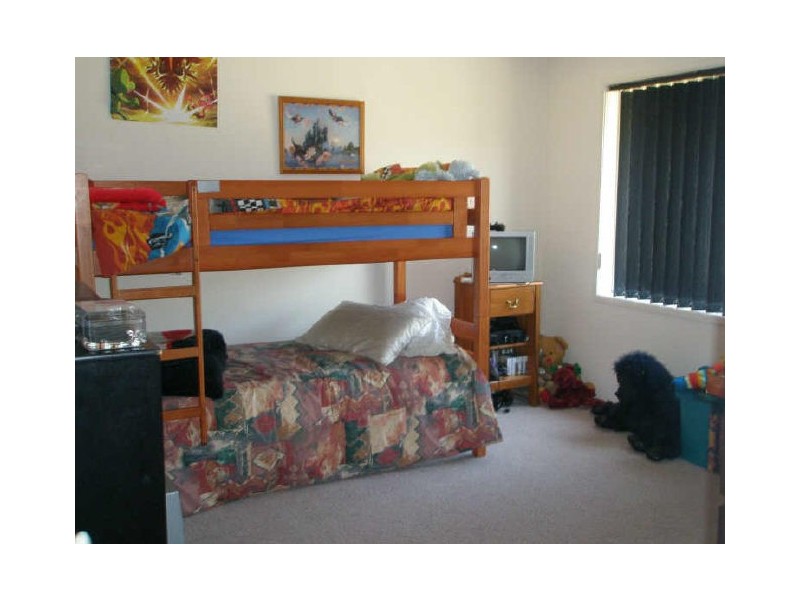 19 Lakeview Crescent, Raymond Terrace NSW 2324