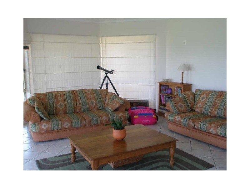 19 Lakeview Crescent, Raymond Terrace NSW 2324