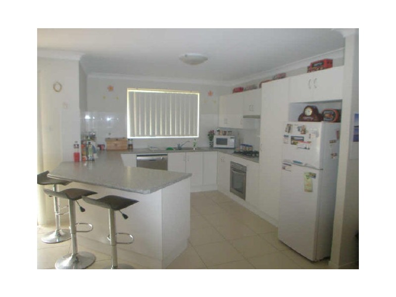 82 Joseph Sheen Drive, Raymond Terrace NSW 2324