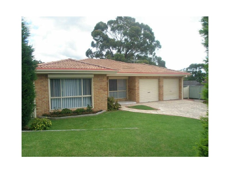 4 Finlay Close, Raymond Terrace NSW 2324