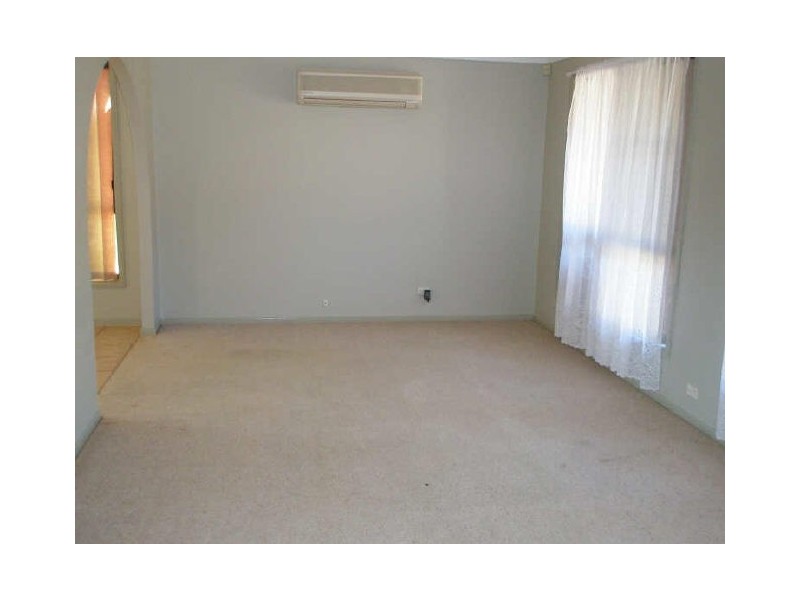 12 Clarke Close, Raymond Terrace NSW 2324