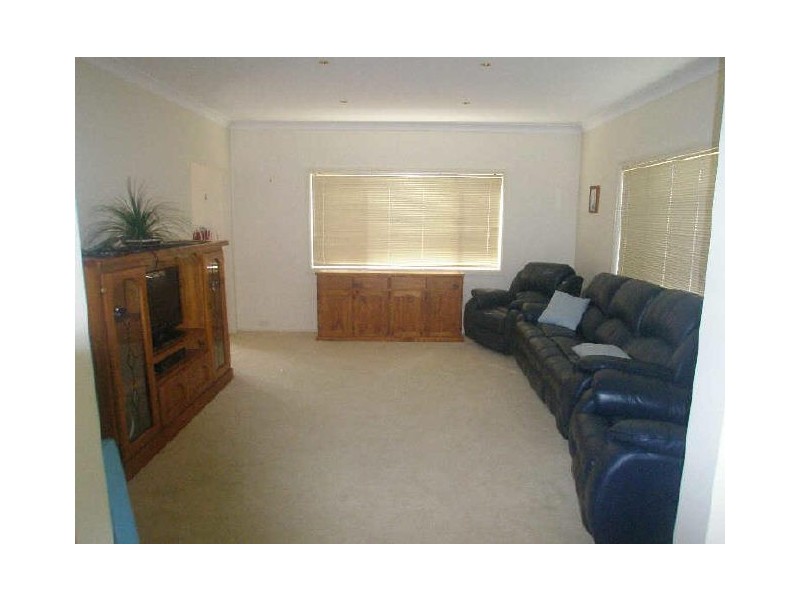 51 Martens Avenue, Raymond Terrace NSW 2324