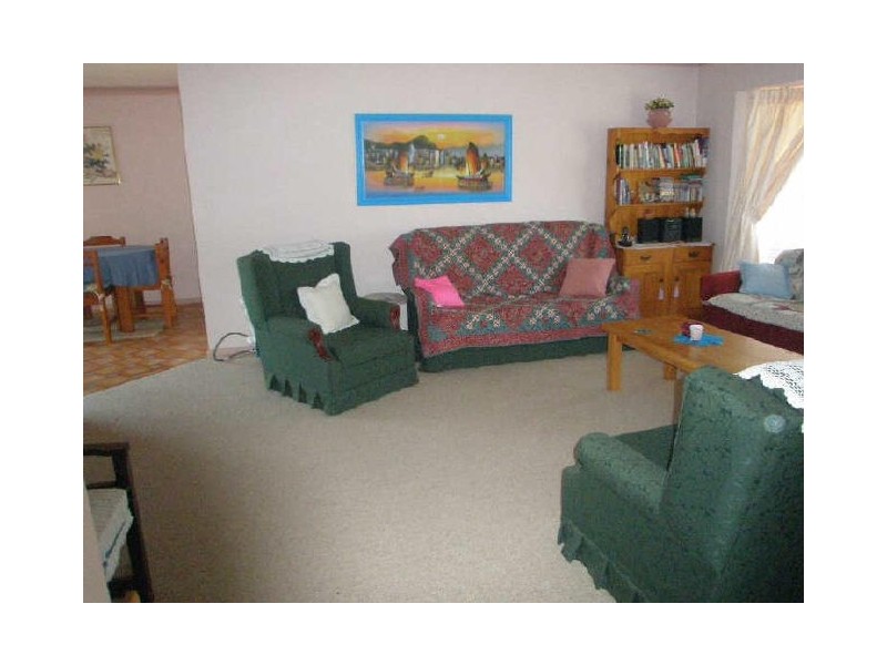 5 Holt Place, Raymond Terrace NSW 2324