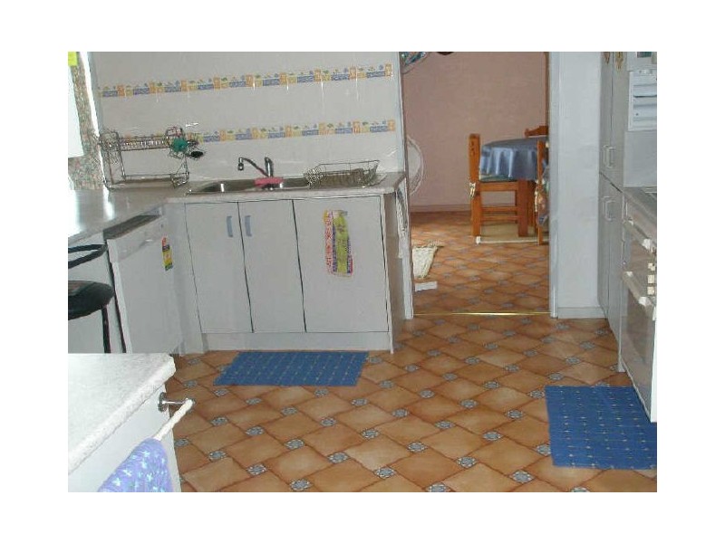 5 Holt Place, Raymond Terrace NSW 2324