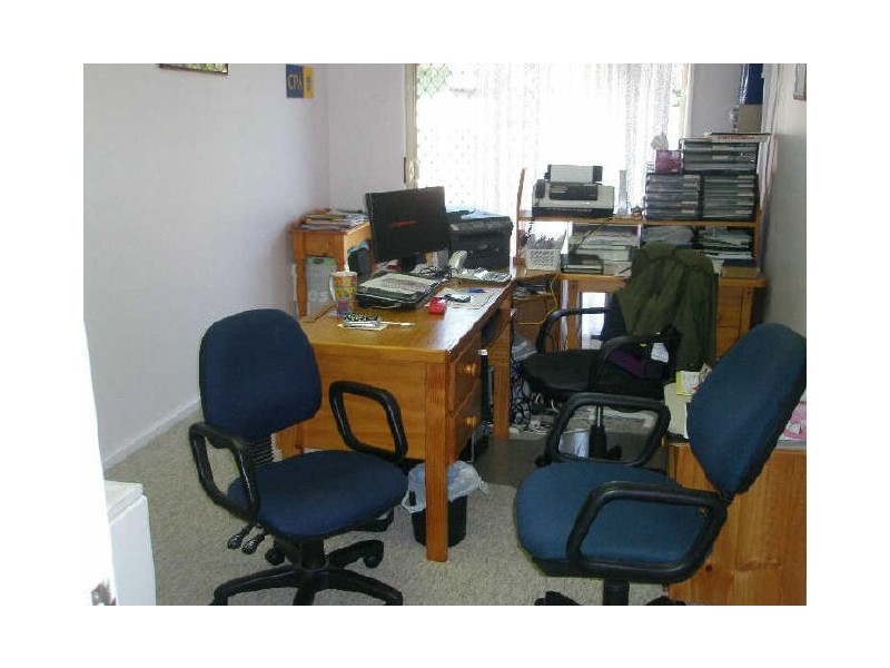 5 Holt Place, Raymond Terrace NSW 2324