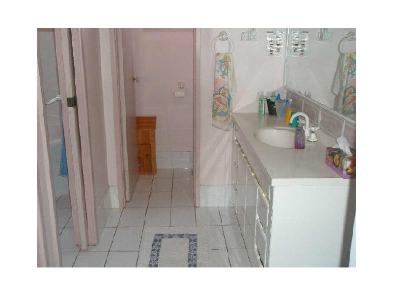 5 Holt Place, Raymond Terrace NSW 2324