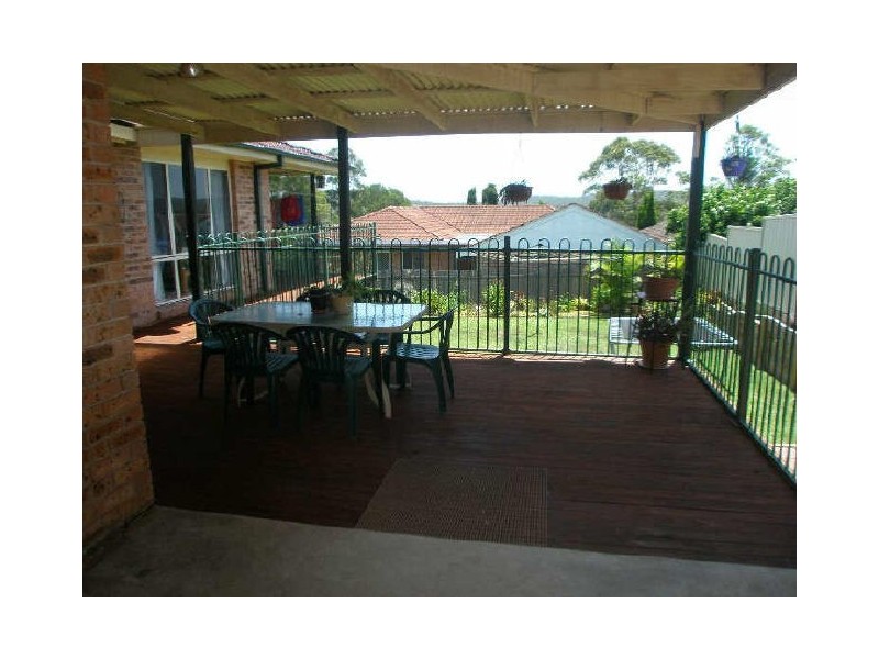 5 Holt Place, Raymond Terrace NSW 2324