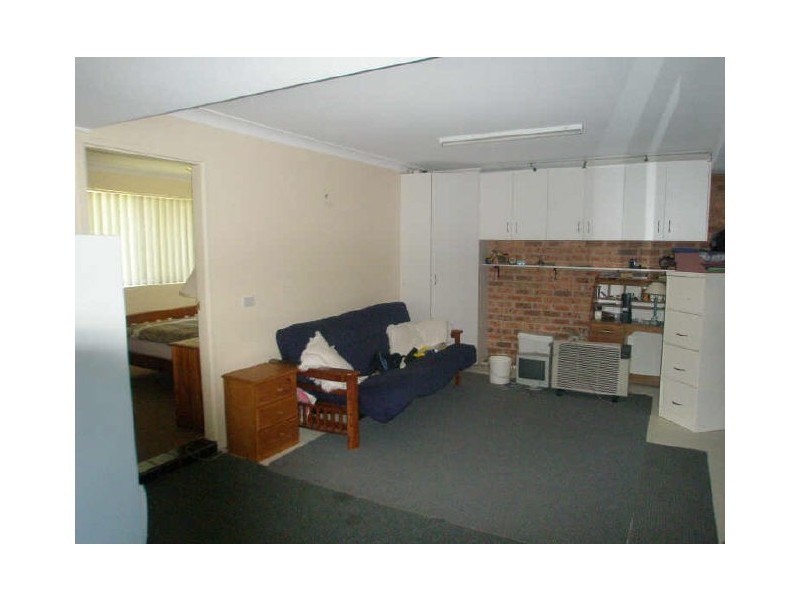 2/12 Elliott Close, Raymond Terrace NSW 2324