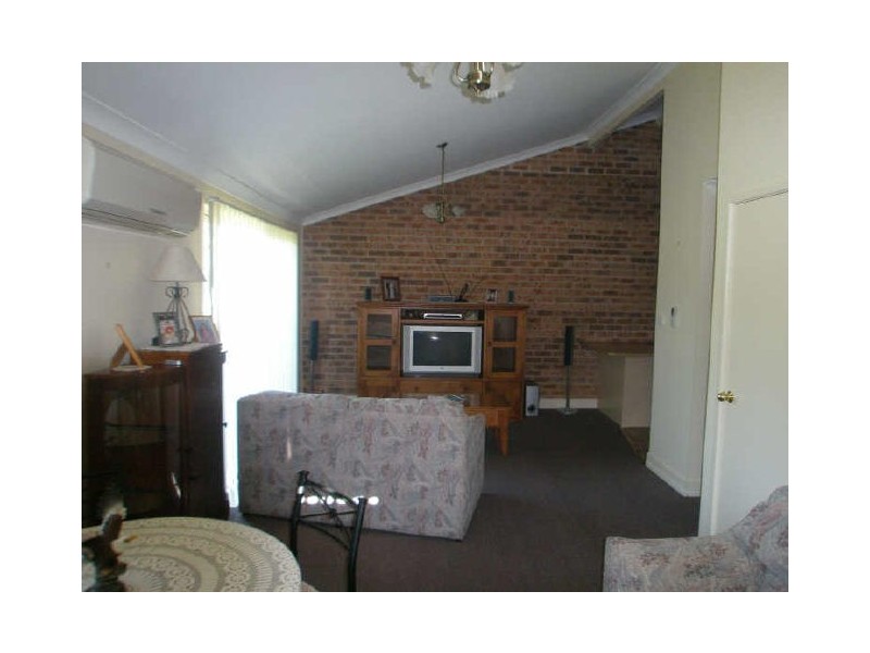 2/12 Elliott Close, Raymond Terrace NSW 2324