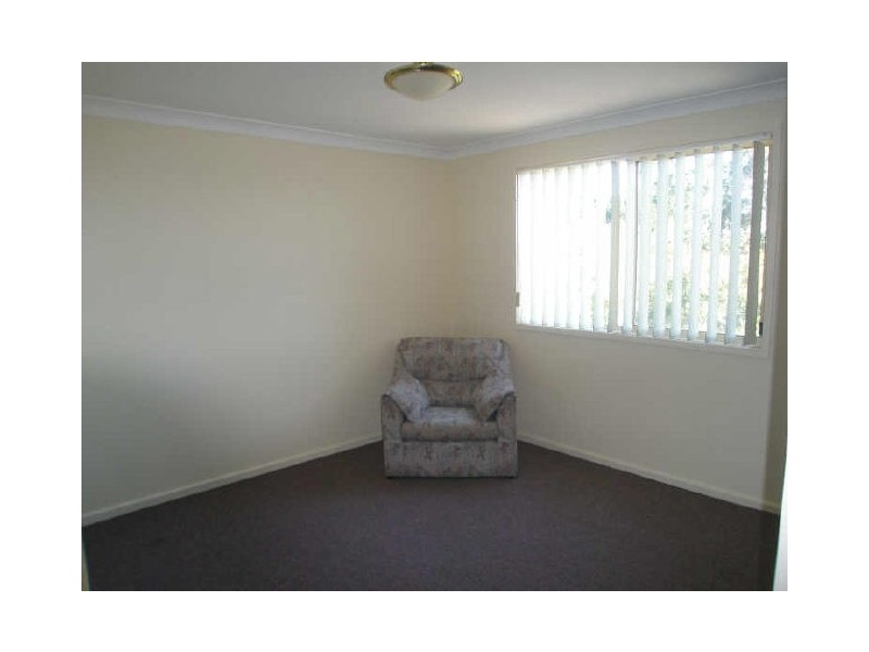 2/12 Elliott Close, Raymond Terrace NSW 2324