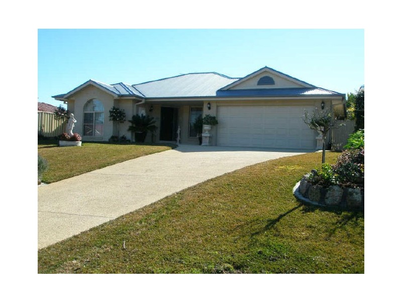 10 Halloran Way, Raymond Terrace NSW 2324