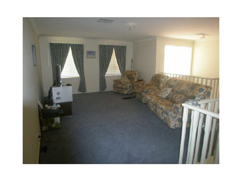 14 Edstein Place, Raymond Terrace NSW 2324