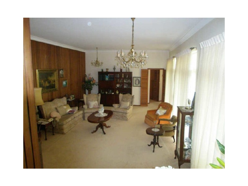 11 Kia Ora Street, Raymond Terrace NSW 2324