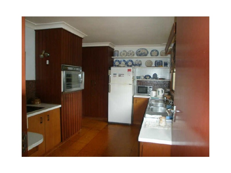 11 Kia Ora Street, Raymond Terrace NSW 2324