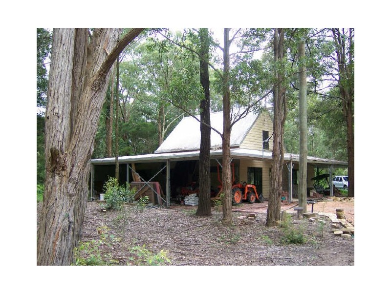 251 Browns Road, Black Hill NSW 2322