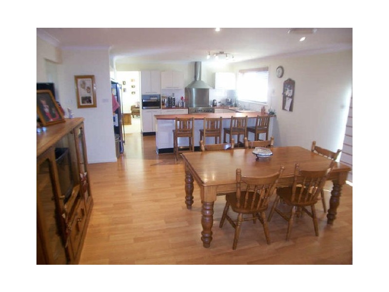 85 Dalyell Way, Raymond Terrace NSW 2324