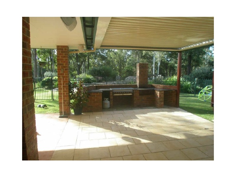 4 Green Wattle Creek Road, Woodville NSW 2321