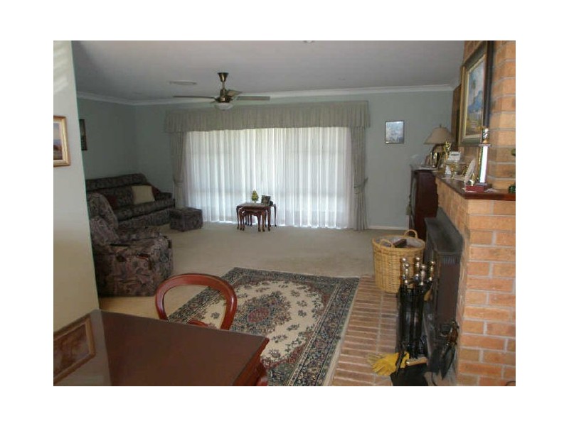 3 Jarvie Close, Seaham NSW 2324
