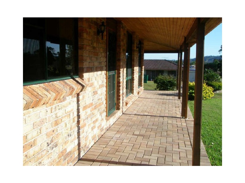 6 Bennett Place, Raymond Terrace NSW 2324