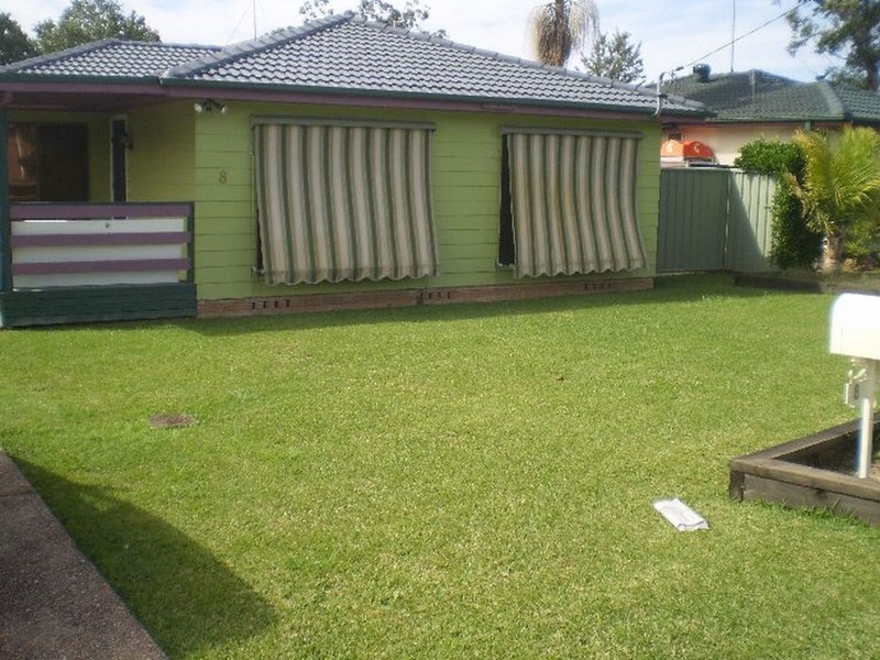 8 Salamander Place, Raymond Terrace NSW 2324