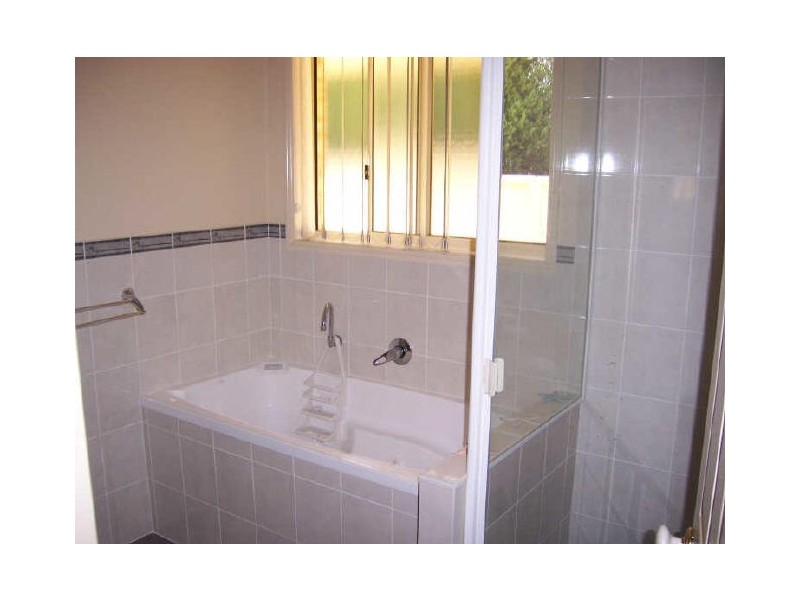 5 Sassin Close, Medowie NSW 2318