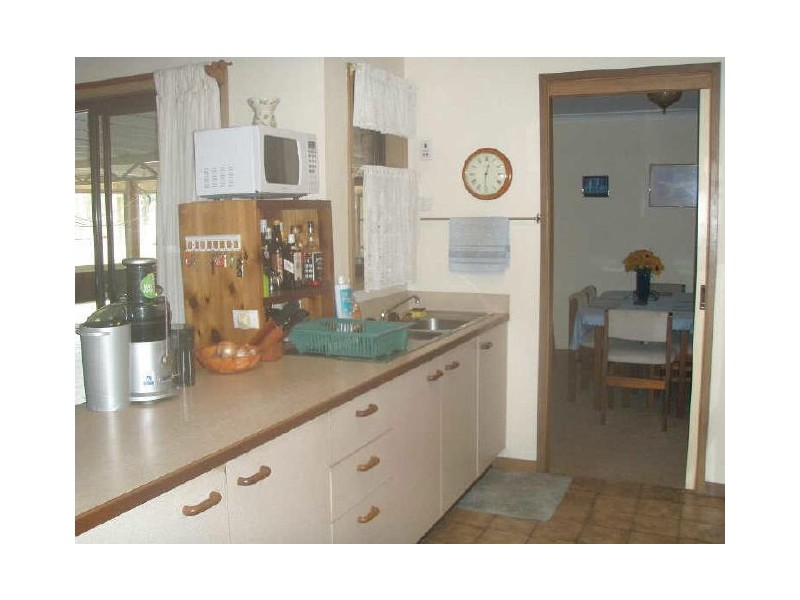 1 Cook Drive, Swan Bay NSW 2324