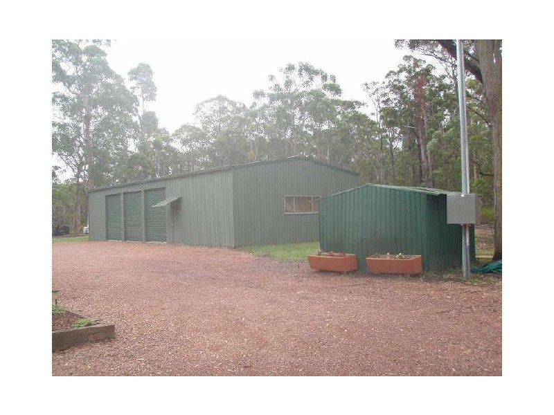 1 Cook Drive, Swan Bay NSW 2324