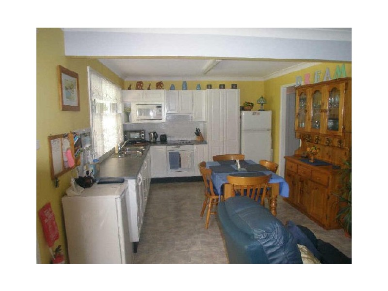49 Rosemount Drive, Raymond Terrace NSW 2324
