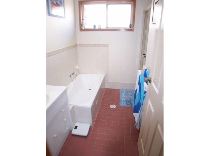 75 Hastings Drive, Raymond Terrace NSW 2324