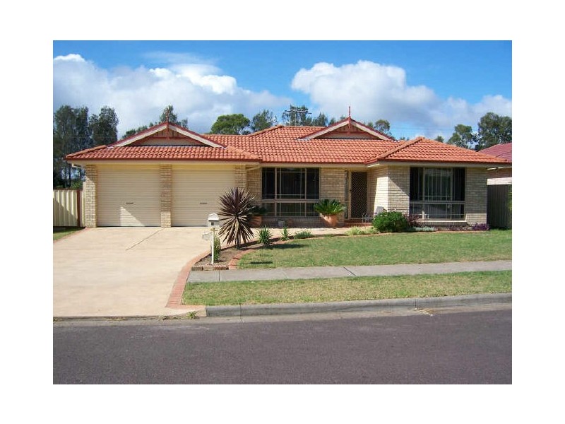 9 Halloran Way, Raymond Terrace NSW 2324