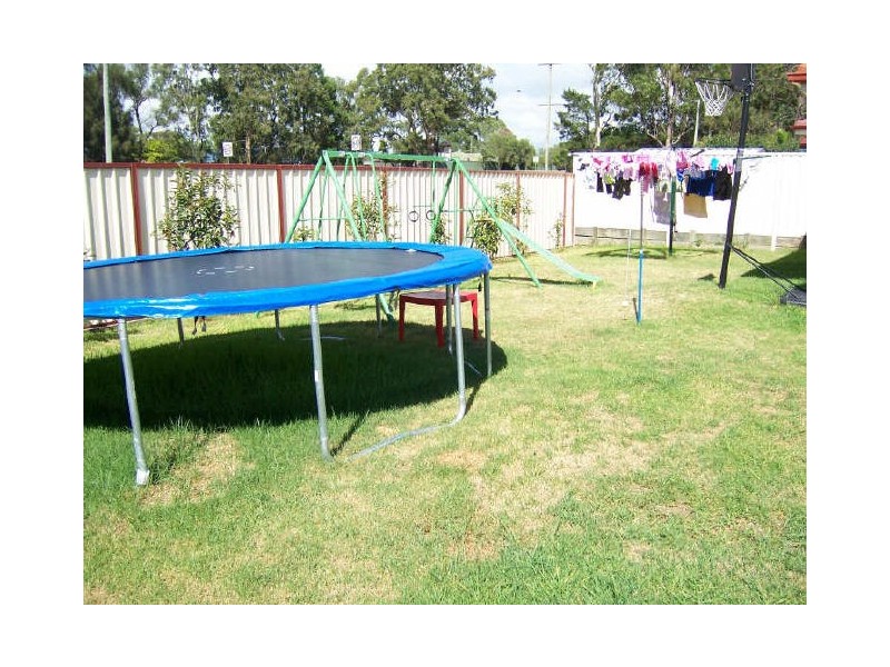 9 Halloran Way, Raymond Terrace NSW 2324