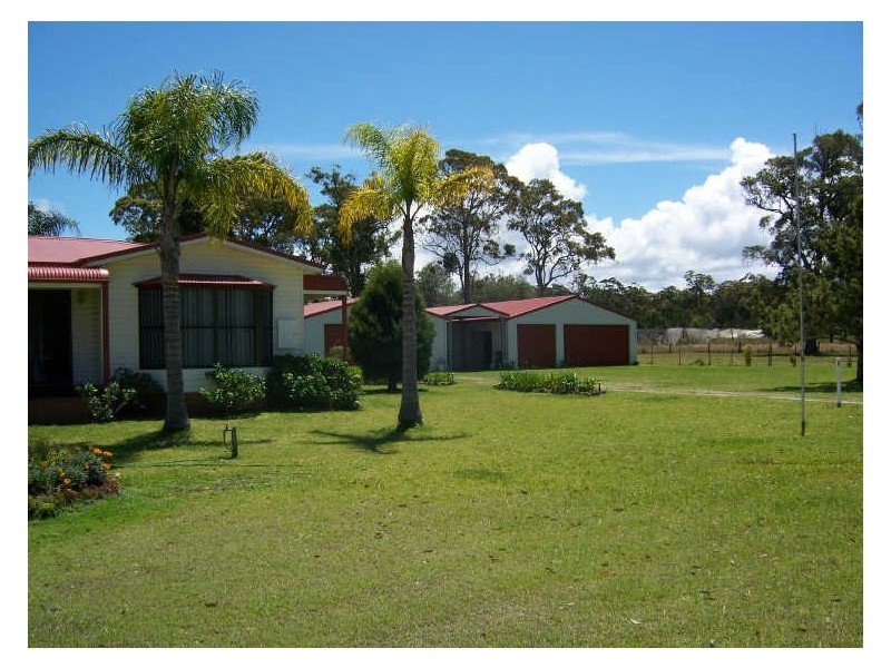 110 Moffats Road, Swan Bay NSW 2324