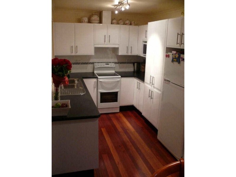 1 Cedar Hill Lane, Raymond Terrace NSW 2324