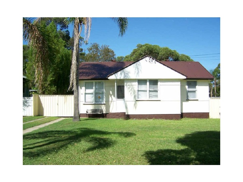 17 Charles St, Raymond Terrace NSW 2324