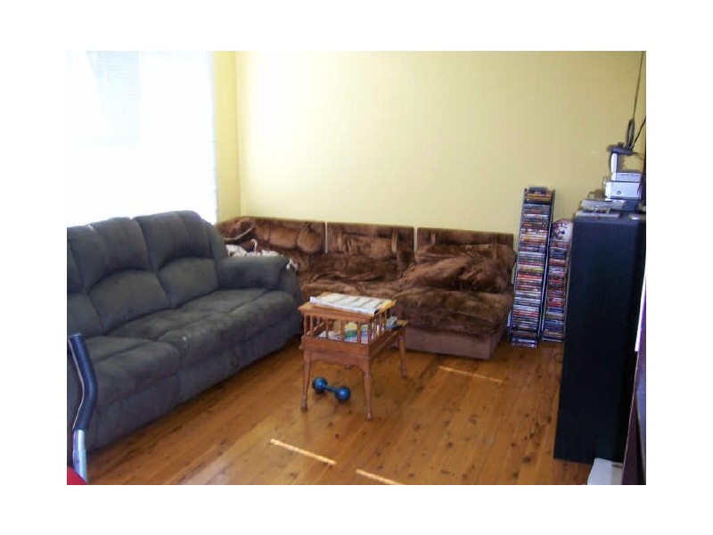 17 Charles St, Raymond Terrace NSW 2324