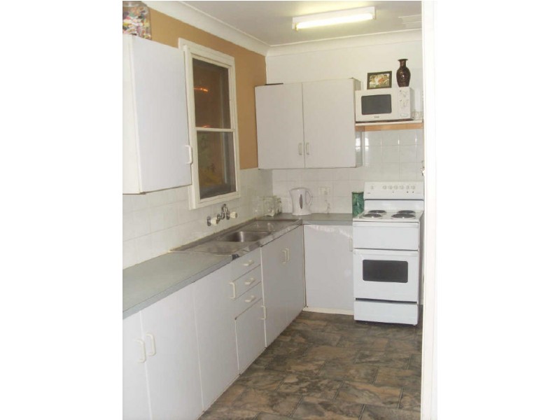 23 Greenway Avenue, Woodberry NSW 2322