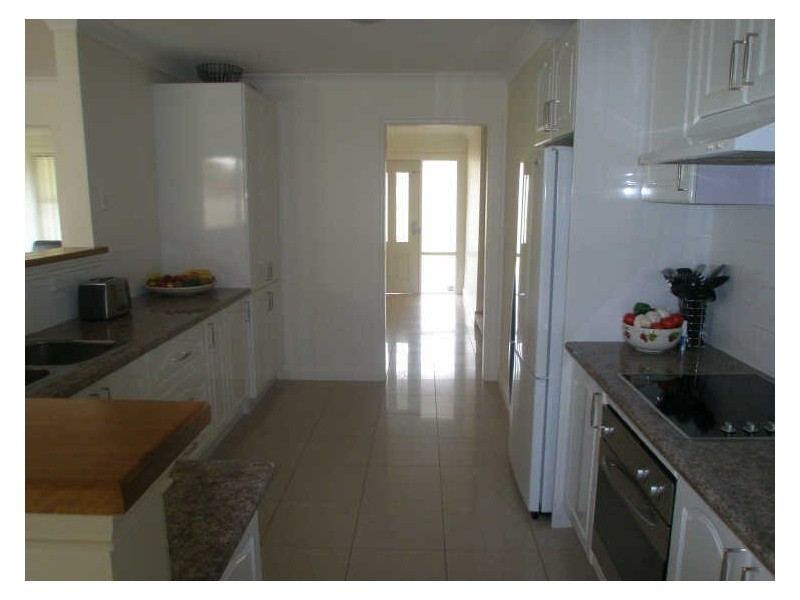 27 Bennett Place, Raymond Terrace NSW 2324