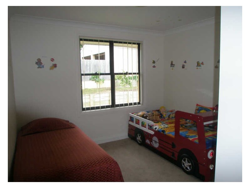 27 Bennett Place, Raymond Terrace NSW 2324