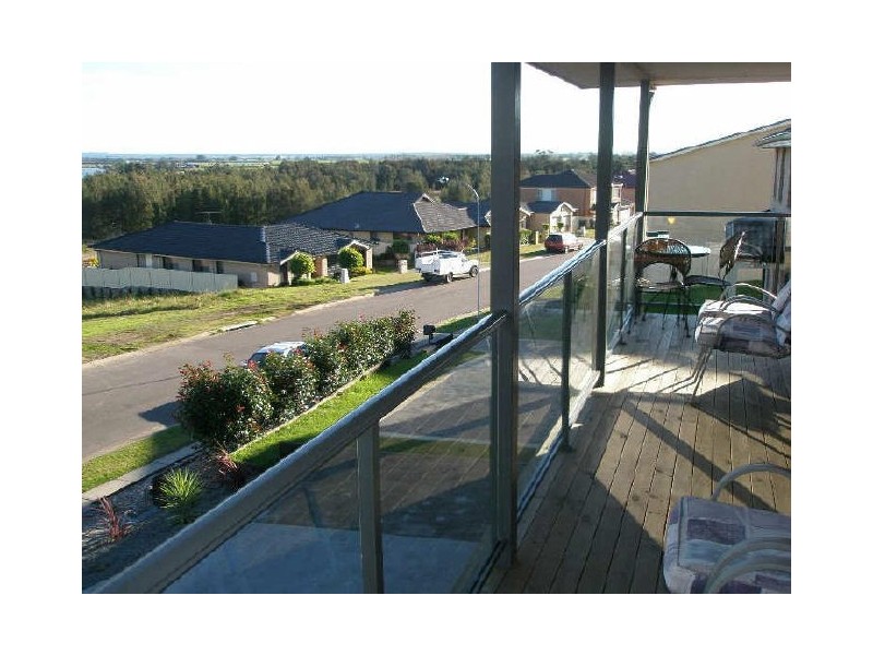 87 Dalyell Way, Raymond Terrace NSW 2324