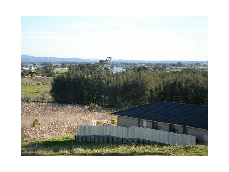 87 Dalyell Way, Raymond Terrace NSW 2324